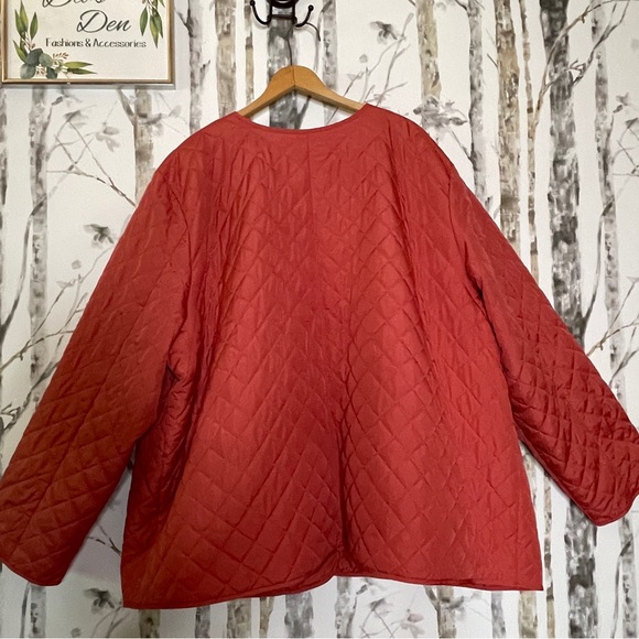 Croft & Barrow Womens 4X Button Front Quilted Lightweight. - Picture 5 of 8